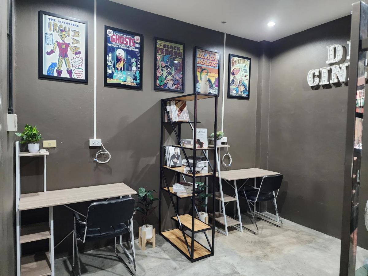 Dfeel House Hostel Patong Buitenkant foto