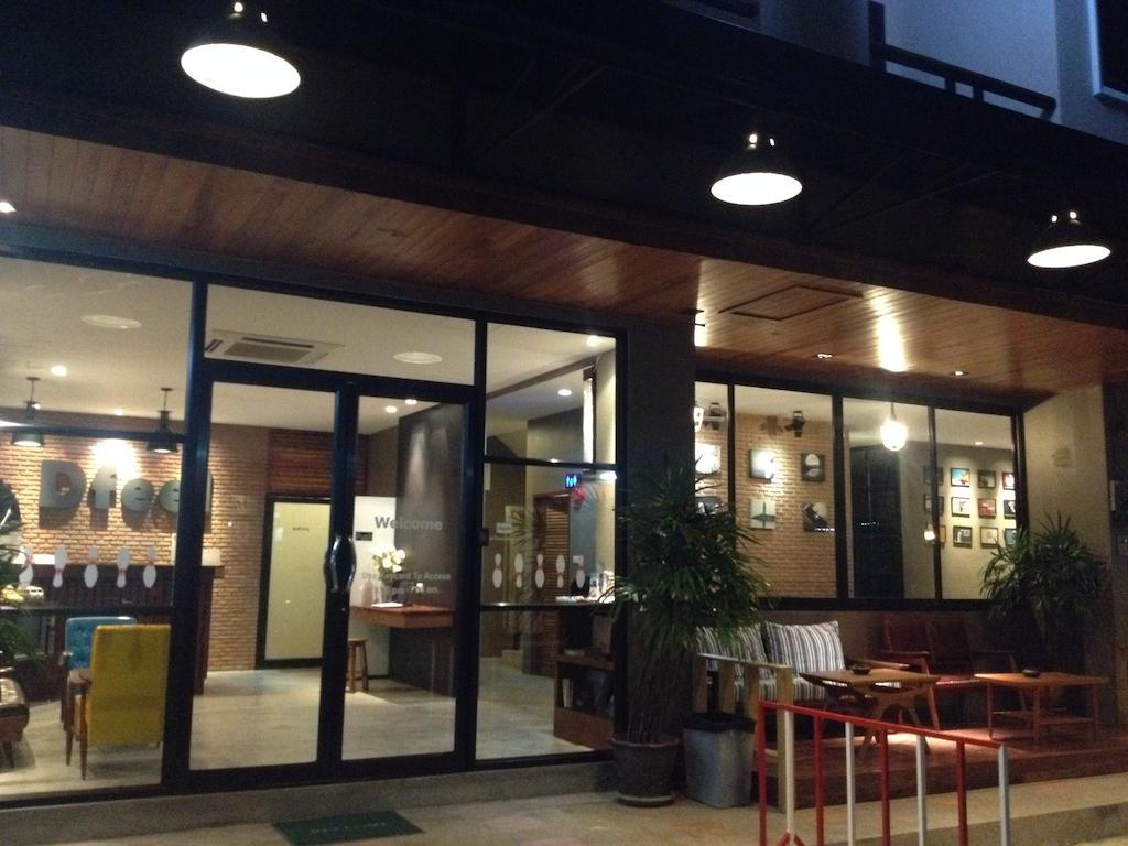 Dfeel House Hostel Patong Buitenkant foto