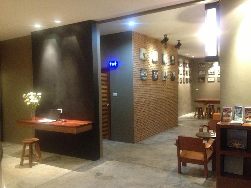 Dfeel House Hostel Patong Buitenkant foto