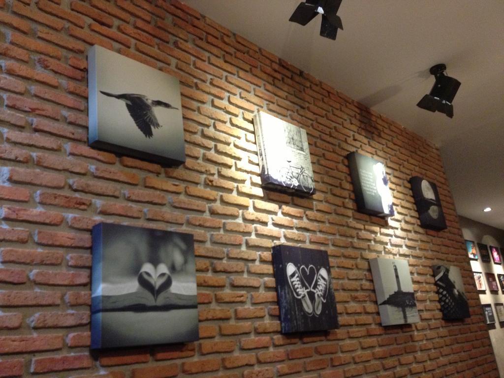 Dfeel House Hostel Patong Buitenkant foto