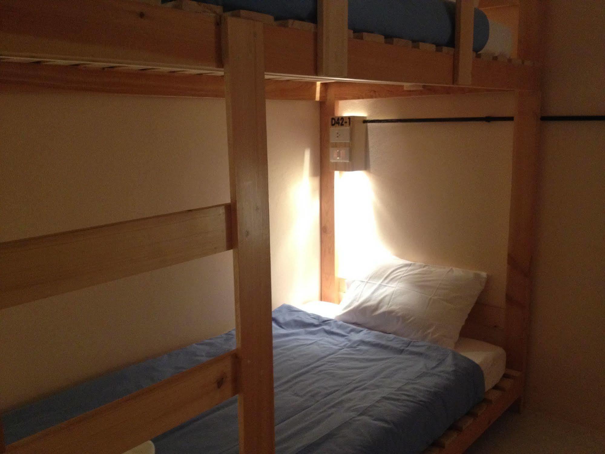 Dfeel House Hostel Patong Buitenkant foto